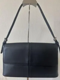 （極美品）バーバリー　ショルダー　レザー　ブラック　肩掛け