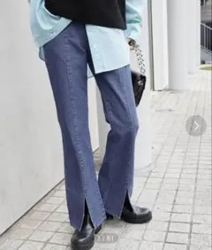 【最終値下げ】センターラインスリットプリーツフレアパンツ／デニム