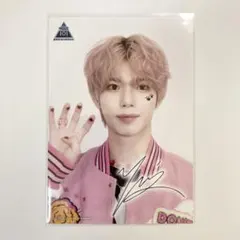 新世界アルバム HMV特典 矢田佳暉 生写真2枚セット(1枚サイン入り) 新世界アルバム HMV特典 矢田佳暉 生写真2枚セット(1枚サイン入り