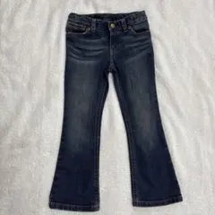 Item thumbnail for item edbbd087-de7f-411c-9bef-6afa4b791655