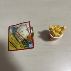 ディズニーフード　ミニチュアフィギュア