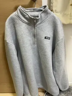 グレー ハーフジップ スウェットシャツ