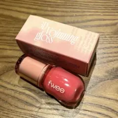 フィー 3Dボリューミンググロス　A01 バニラ　30%