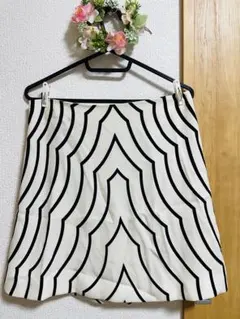 ホワイト ブラック タイトスカート MARC JACOBS