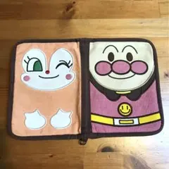 アンパンマン＆ドキンちゃん母子手帳ケース
