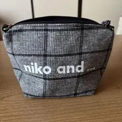 ニコアンド　バックorポーチ