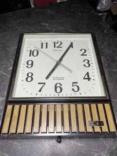 SEIKO 掛時計 　水晶時計　昭和60年代　レトロ SEIKO 掛時計 水晶時計 昭和60年代 レトロ - メルカリ