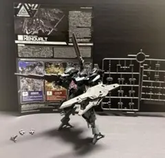 30MM xEXM-000 ゼノヴァルト 素組み完成品のサムネイル