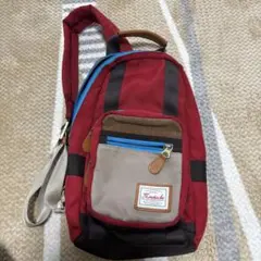 mouthtache ボディバッグ