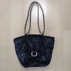 Item thumbnail for item e5f22532-9925-4d1e-bae1-2573b5b6e33c