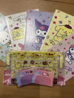 サンリオキャラクターズ ノート５冊とポーチ１個とコーム２個セット