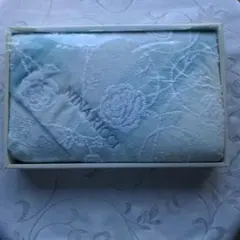NINA RICCI バスタオル　未使用品のサムネイル