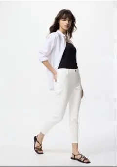 【現在完売品】ウルトラストレッチクロップドレギンスパンツ　ホワイト M