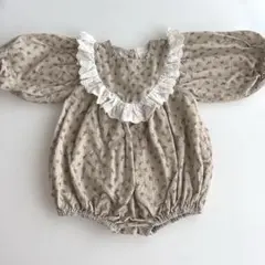 新品　韓国子ども服Bebe Holic 花柄 コーデュロイ ロンパースM
