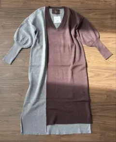 【osmosis】オズモーシス Vネックロングニットワンピース 付け衿あり