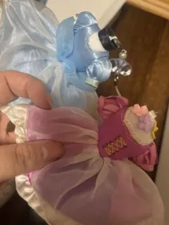 ディズニー シンデレラ　ラプンツェル　ドレス ストラップ/携帯クリーナー