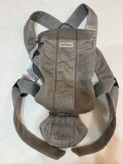 ベビービョルン　ベビーキャリアミニ　エアー　メッシュ　抱っこ紐カバーつき