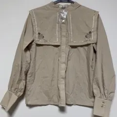 axes femme アクシーズファム 花柄刺繍ブラウス