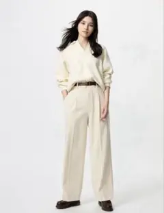 【美品】UNIQLO ユニクロ タックワイドパンツ ナチュラル Lサイズ