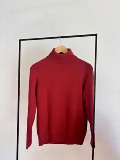 UNIQLO カシミヤタートルネックセーター　レッド