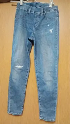 ユニクロ　140 ライトブルー スキニージーンズ