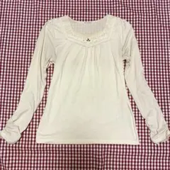 axesfemmアクシーズ アイボリー レース装飾 長袖カットソー