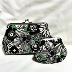 がま口財布　がま口ポーチ　メイクポーチ　小銭入　ハンドメイド　花柄