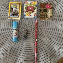 ONE PIECE 沖縄限定 メモ帳 3冊セット　糊　鉛筆　キャップ