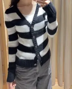 【Brandy Melville】Striped Knit Cardiganのサムネイル