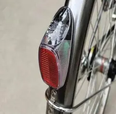 LED ソーラーオートテールライト フェンダー取付式 電動アシスト自転車のサムネイル