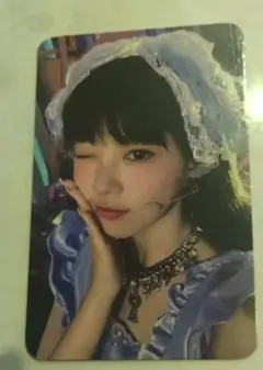 ILLIT モカ　デビューショーケーストレカ