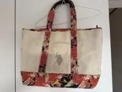 U.S.POLO ASSN 白、花柄トートバッグ刺繍ロゴ付き