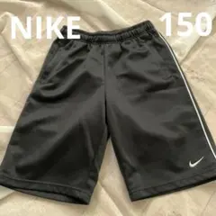 Nike 黒 ハーフパンツ サイドライン