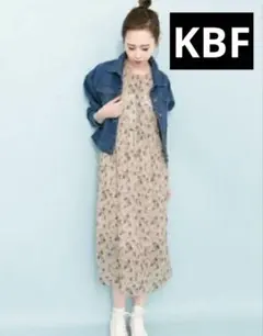 KBF フラワー ノースリーブ ロングワンピース　ボタニカル　花柄