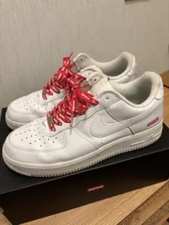NIKE Supreme Air Force 1 ホワイト　ナイキ　シュプリーム