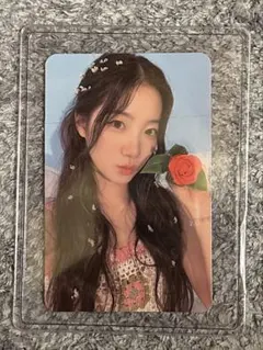 ルセラフィム トレカ