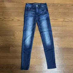 値下げ‼️AMERICAN EAGLE スキニーデニム ダークブルー