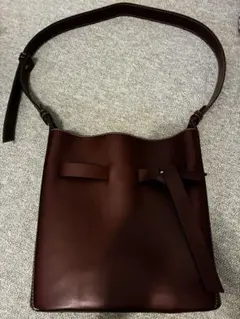 ZARA ショルダーバッグ ダークブラウン　美品のサムネイル
