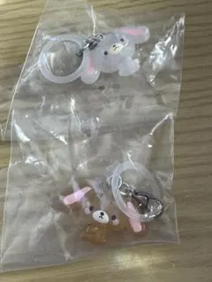 サンリオめじるしアクセサリー しろうさ、くろうさ