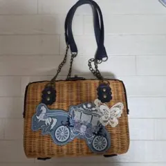 刺繍デザインのラタンかごバッグのサムネイル