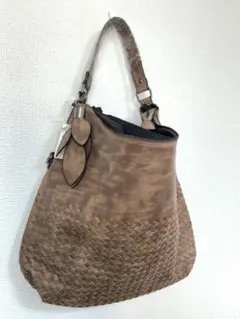 トートバッグ　編み込み模様　ブラウン