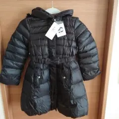 未使用　組曲　　キッズ　ダウンコート　 140cm
