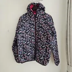 小花柄フード付き中綿ダウンジャケット　軽量♥️暖かい♥️