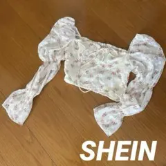 SHEIN 小花柄ブラウス リボン付きトップス