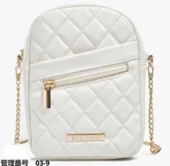キルティング ショルダーバッグ ホワイト 斜めがけ チェーン 小さめバッグ