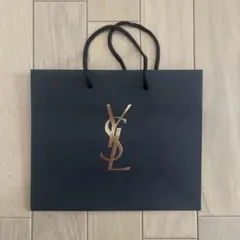 【即購入可】YSL ロゴ入り 黒の紙袋