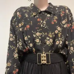 ブラック 黒 花柄 レトロアンティーク オーバーサイズ ゆるだぼ 総柄シャツ