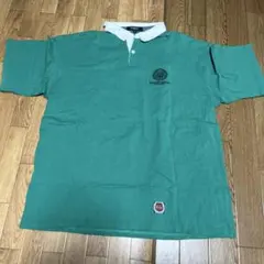 緑色 ポロシャツ 白襟 胸元デザイン