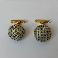 Item thumbnail for item dfb761c8-997d-4e15-8611-0e8c37972088