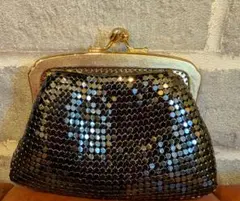 〜美品♪レトロ〜メタリック黒コインケース・がま口タイプ